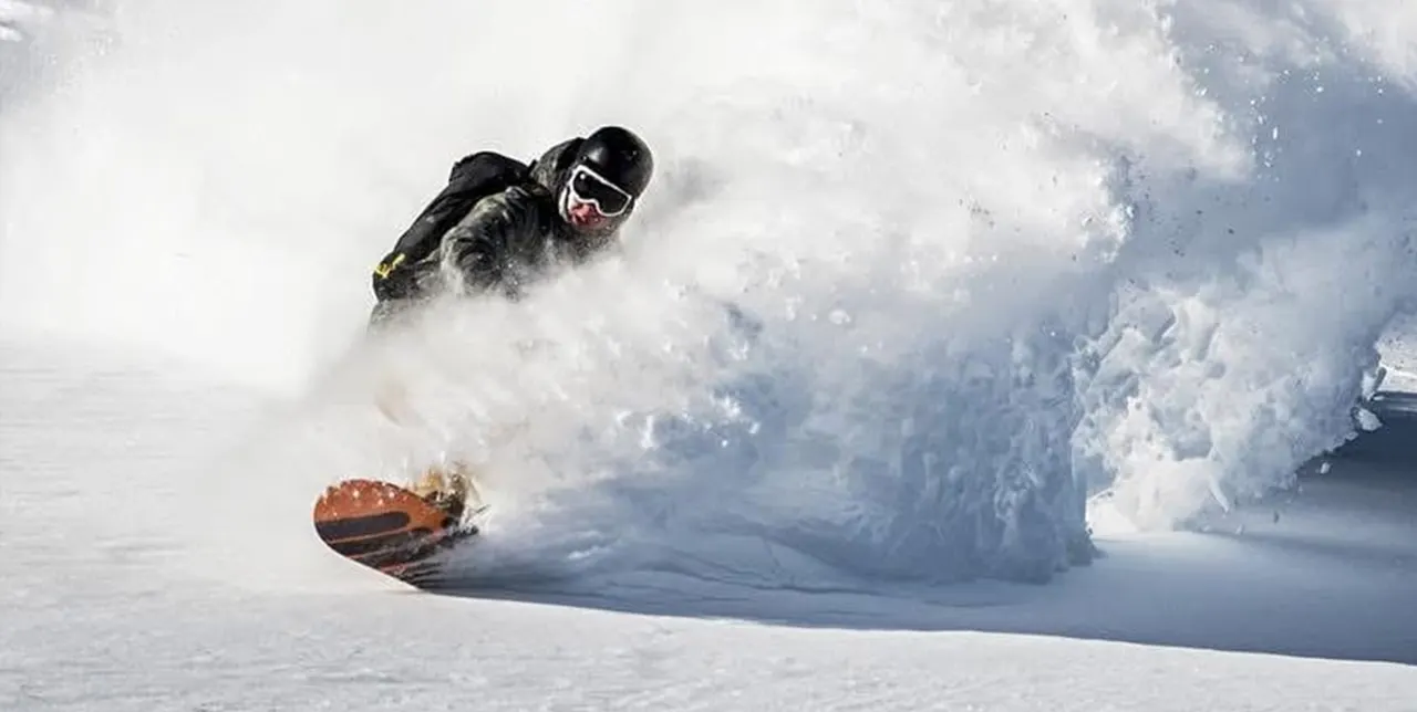 Pierwszy Camp Freeride’owy Snowboardowy w Kitzsteinhorn