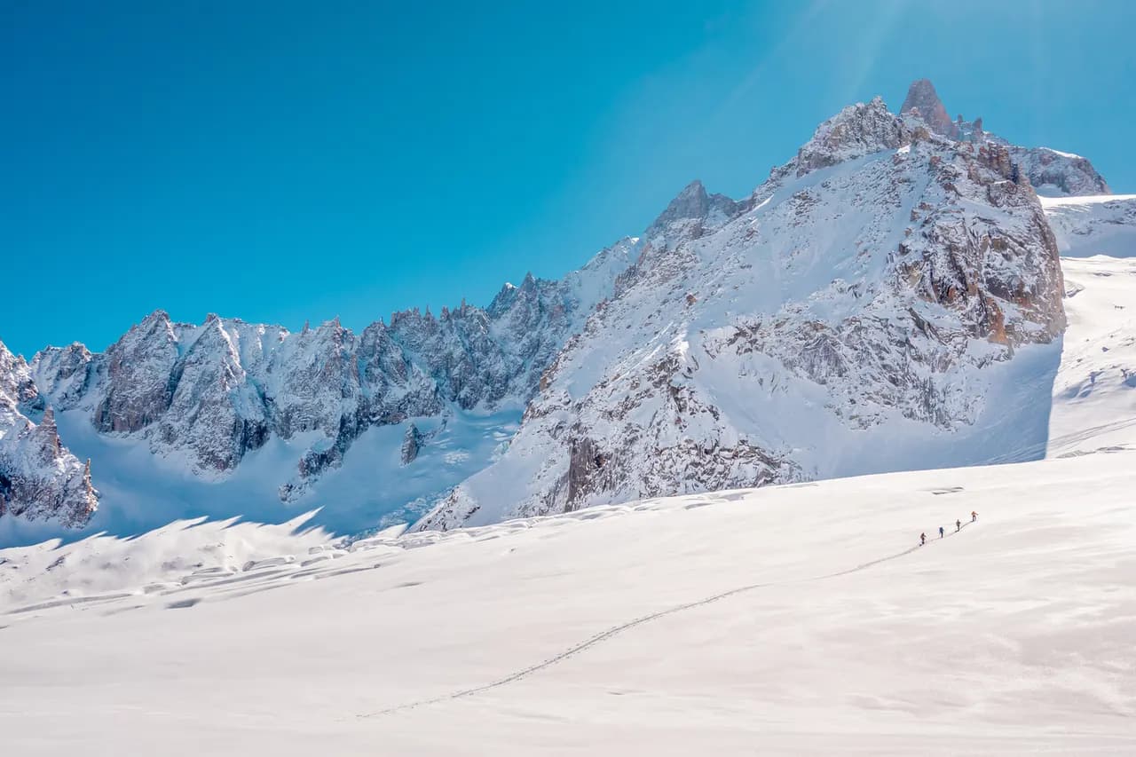 MONT BLANC SKITOUR CAMP